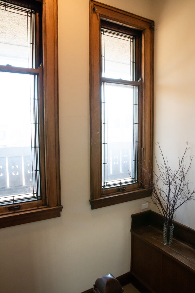 12 Windows