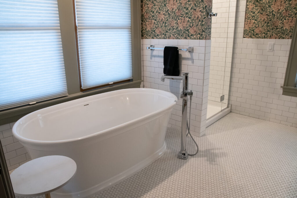 14 Bath and shower