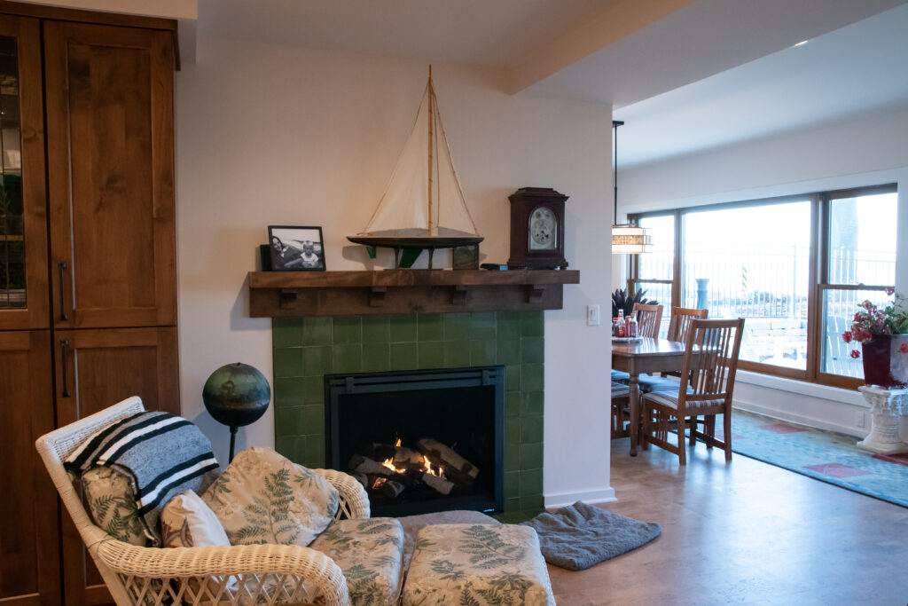 4 Fire Place